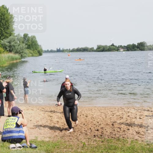 21.06.2025 - 27. Vierlanden-Triathlon MichiJ http://msf.ph/oto/8019520 15.06.2026 10:19:51 Schwimmen 500, 503, 539, 569, 578 meine-sportfotos.de