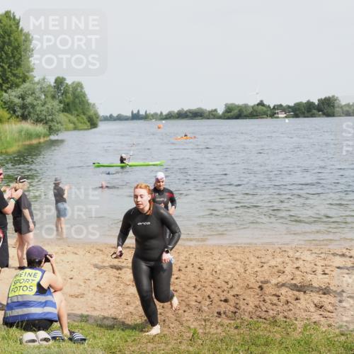 21.06.2025 - 27. Vierlanden-Triathlon MichiJ http://msf.ph/oto/8019581 15.06.2026 10:19:52 Schwimmen 500, 503, 539, 553, 569, 578 meine-sportfotos.de
