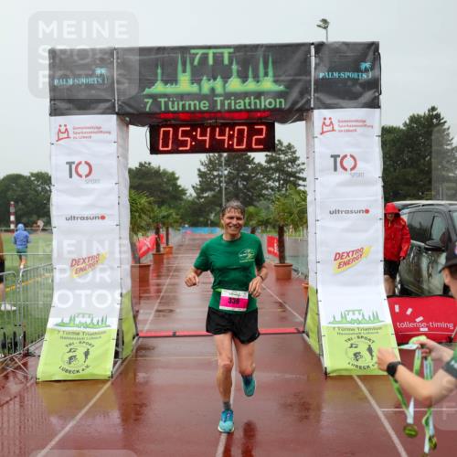 15.06.2025 - 7 Türme Triathlon Michael Strokosch http://msf.ph/oto/8019589 15.06.2025 15:44:02 Ziel 336 meine-sportfotos.de