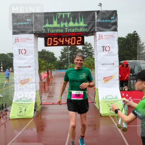 15.06.2025 - 7 Türme Triathlon Michael Strokosch http://msf.ph/oto/8019626 15.06.2025 15:44:02 Ziel 336 meine-sportfotos.de