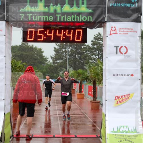 15.06.2025 - 7 Türme Triathlon Michael Strokosch http://msf.ph/oto/8019683 15.06.2025 15:44:40 Ziel 274, 296 meine-sportfotos.de