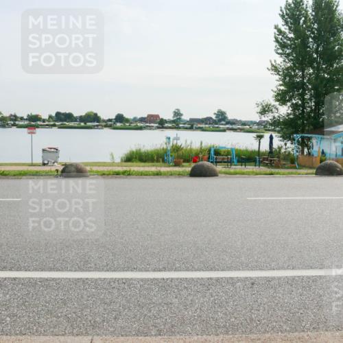 15.06.2025 - 27. Vierlanden-Triathlon H.Heesch http://msf.ph/oto/8019924 15.06.2025 09:42:20 Radfahren 50, 83, 158 meine-sportfotos.de