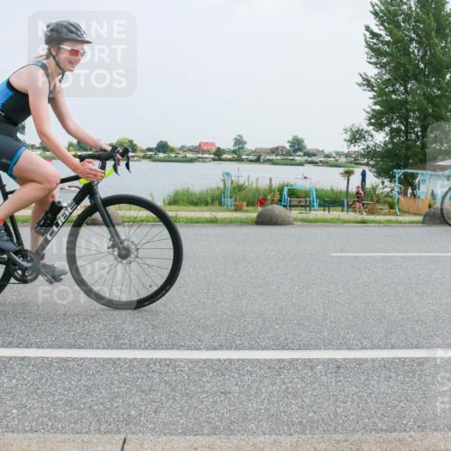 21.06.2025 - 27. Vierlanden-Triathlon H.Heesch http://msf.ph/oto/8019935 15.06.2025 12:03:40 Radfahren 203, 911, 917, 933 meine-sportfotos.de