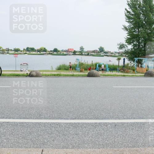 21.06.2025 - 27. Vierlanden-Triathlon H.Heesch http://msf.ph/oto/8019985 15.06.2025 12:03:42 Radfahren 203, 911, 933, 964 meine-sportfotos.de