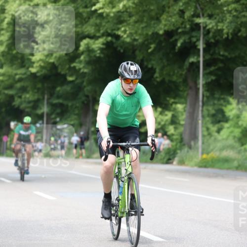 15.06.2025 - 7 Türme Triathlon Yannick Fuchs http://msf.ph/oto/8020175 15.06.2025 13:32:31 Radfahren 367, 515, 727 meine-sportfotos.de
