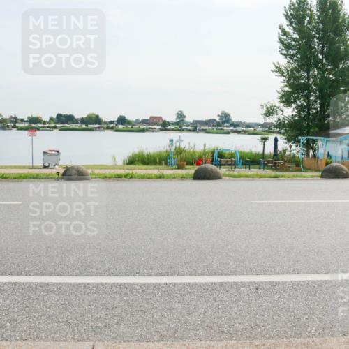15.06.2025 - 27. Vierlanden-Triathlon H.Heesch http://msf.ph/oto/8020189 15.06.2025 09:44:15 Radfahren 39, 41, 168 meine-sportfotos.de