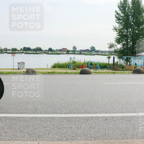 15.06.2025 - 27. Vierlanden-Triathlon H.Heesch http://msf.ph/oto/8020276 15.06.2025 09:44:54 Radfahren 8, 171 meine-sportfotos.de