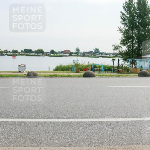 15.06.2025 - 27. Vierlanden-Triathlon H.Heesch http://msf.ph/oto/8020327 15.06.2025 09:45:38 Radfahren 231 meine-sportfotos.de