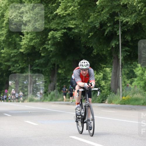 15.06.2025 - 7 Türme Triathlon Yannick Fuchs http://msf.ph/oto/8020351 15.06.2025 13:32:42 Radfahren 585, 644, 1066 meine-sportfotos.de