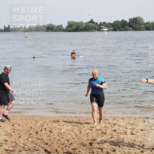 21.06.2025 - 27. Vierlanden-Triathlon MichiJ http://msf.ph/oto/8020352 15.06.2026 10:21:57 Schwimmen 538 meine-sportfotos.de