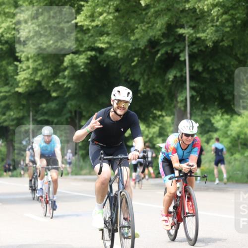 15.06.2025 - 7 Türme Triathlon Yannick Fuchs http://msf.ph/oto/8020549 15.06.2025 13:32:57 Radfahren 361, 598, 717, 1069, 1102, 1187 meine-sportfotos.de
