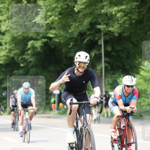 15.06.2025 - 7 Türme Triathlon Yannick Fuchs http://msf.ph/oto/8020564 15.06.2025 13:32:57 Radfahren 361, 598, 717, 1069, 1102, 1187 meine-sportfotos.de