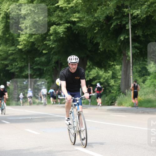 15.06.2025 - 7 Türme Triathlon Yannick Fuchs http://msf.ph/oto/8020725 15.06.2025 13:33:06 Radfahren 252, 717, 736, 739, 927, 1152 meine-sportfotos.de
