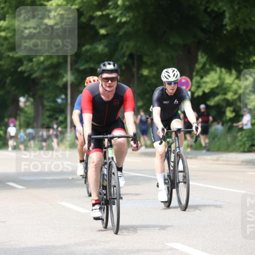 15.06.2025 - 7 Türme Triathlon Yannick Fuchs http://msf.ph/oto/8021006 15.06.2025 13:33:18 Radfahren 192, 378, 895, 989, 1136, 1144 meine-sportfotos.de