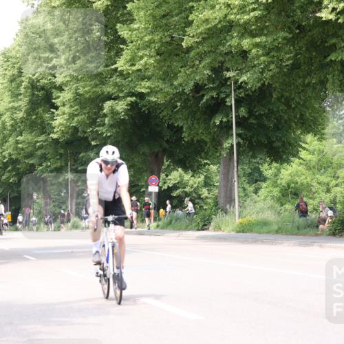 15.06.2025 - 7 Türme Triathlon Yannick Fuchs http://msf.ph/oto/8021085 15.06.2025 13:33:20 Radfahren 192, 378, 774, 775, 895, 956, 1136, 1144 meine-sportfotos.de