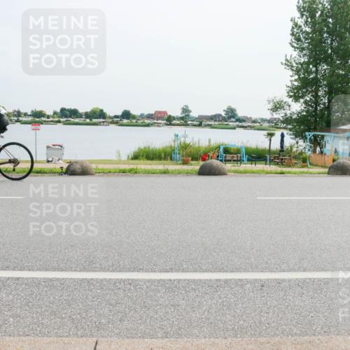 15.06.2025 - 27. Vierlanden-Triathlon H.Heesch http://msf.ph/oto/8021301 15.06.2025 10:27:18 Radfahren 206, 227, 586, 594 meine-sportfotos.de