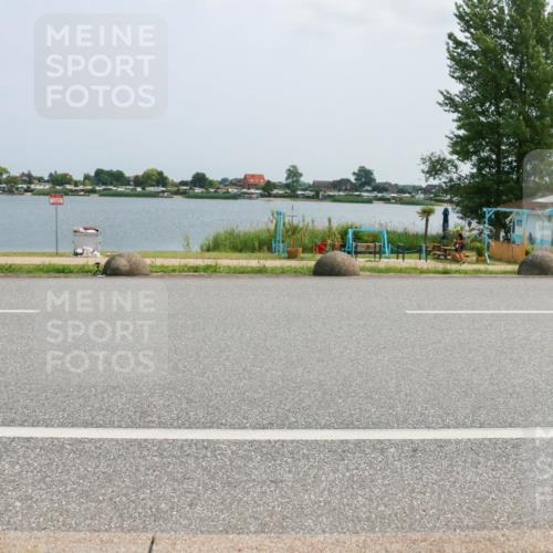 21.06.2025 - 27. Vierlanden-Triathlon H.Heesch http://msf.ph/oto/8021457 15.06.2025 12:04:58 Radfahren 673, 699 meine-sportfotos.de