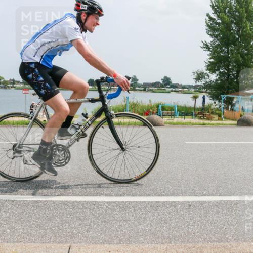 21.06.2025 - 27. Vierlanden-Triathlon H.Heesch http://msf.ph/oto/8021677 15.06.2025 12:05:24 Radfahren 931, 969 meine-sportfotos.de