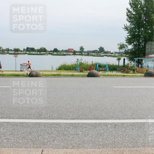 15.06.2025 - 27. Vierlanden-Triathlon H.Heesch http://msf.ph/oto/8021810 15.06.2025 11:16:41 Radfahren 204, 478, 797, 828, 953 meine-sportfotos.de