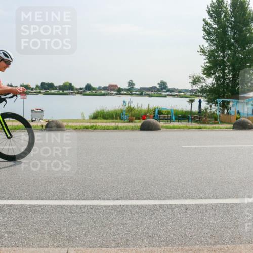 15.06.2025 - 27. Vierlanden-Triathlon H.Heesch http://msf.ph/oto/8021920 15.06.2025 09:56:09 Radfahren 11, 59, 191, 250 meine-sportfotos.de