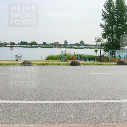 15.06.2025 - 27. Vierlanden-Triathlon H.Heesch http://msf.ph/oto/8021933 15.06.2025 09:56:11 Radfahren 11, 59, 191, 250 meine-sportfotos.de