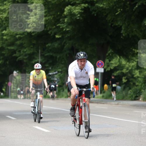 15.06.2025 - 7 Türme Triathlon Yannick Fuchs http://msf.ph/oto/8022047 15.06.2025 13:33:59 Radfahren 376, 853, 926, 1142, 1180 meine-sportfotos.de