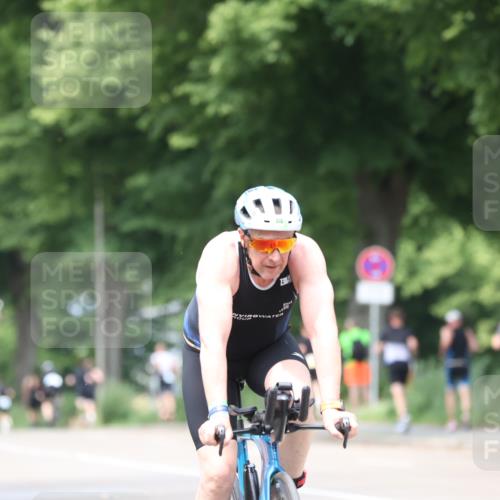 15.06.2025 - 7 Türme Triathlon Yannick Fuchs http://msf.ph/oto/8022108 15.06.2025 13:34:03 Radfahren 376, 926, 1180 meine-sportfotos.de