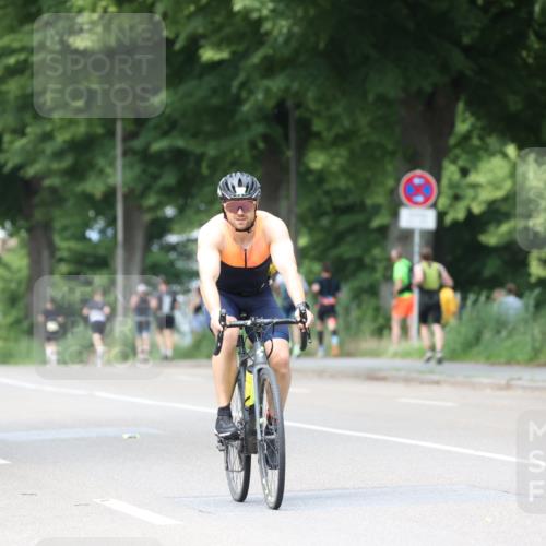15.06.2025 - 7 Türme Triathlon Yannick Fuchs http://msf.ph/oto/8022202 15.06.2025 13:34:17 Radfahren 531, 801 meine-sportfotos.de