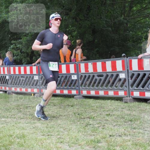 21.06.2025 - 27. Vierlanden-Triathlon KatJ http://msf.ph/oto/8022461 15.06.2025 13:21:55 Ziel 152, 746 meine-sportfotos.de