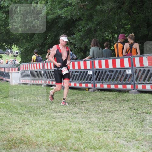 21.06.2025 - 27. Vierlanden-Triathlon KatJ http://msf.ph/oto/8022556 15.06.2025 13:22:03 Ziel 152, 928 meine-sportfotos.de