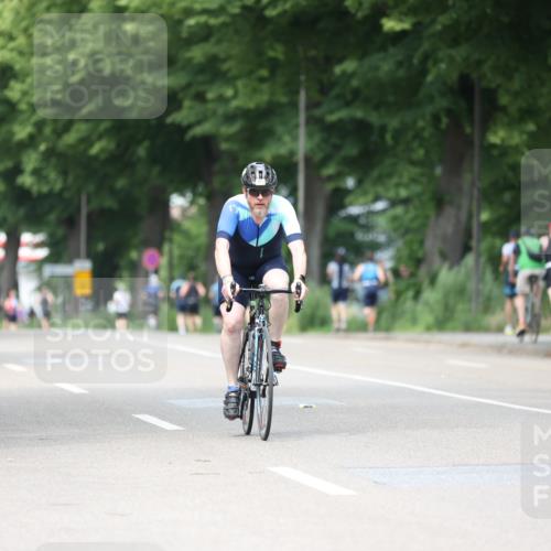 15.06.2025 - 7 Türme Triathlon Yannick Fuchs http://msf.ph/oto/8022741 15.06.2025 13:35:16 Radfahren 860 meine-sportfotos.de
