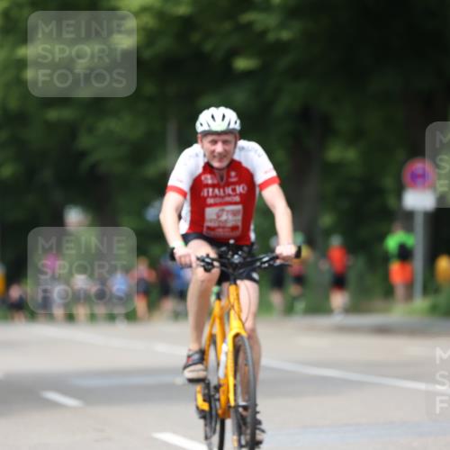 15.06.2025 - 7 Türme Triathlon Yannick Fuchs http://msf.ph/oto/8023237 15.06.2025 13:35:52 Radfahren 302, 1010 meine-sportfotos.de