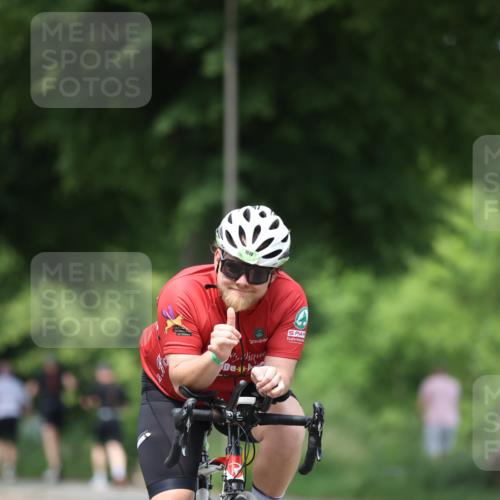 15.06.2025 - 7 Türme Triathlon Yannick Fuchs http://msf.ph/oto/8023335 15.06.2025 13:35:58 Radfahren 302, 1010 meine-sportfotos.de