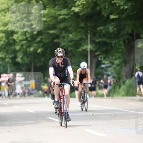 15.06.2025 - 7 Türme Triathlon Yannick Fuchs http://msf.ph/oto/8023390 15.06.2025 13:36:11 Radfahren 464, 1059, 1088, 1111, 1134 meine-sportfotos.de