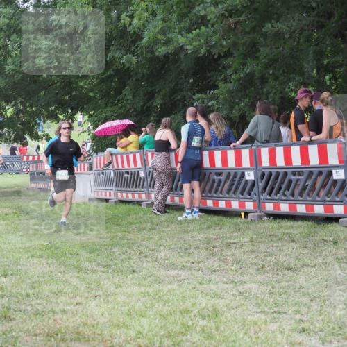 21.06.2025 - 27. Vierlanden-Triathlon KatJ http://msf.ph/oto/8023470 15.06.2025 13:24:28 Ziel 636, 747, 846 meine-sportfotos.de