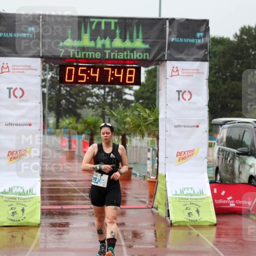 15.06.2025 - 7 Türme Triathlon Michael Strokosch http://msf.ph/oto/8023658 15.06.2025 15:47:48 Ziel 512 meine-sportfotos.de