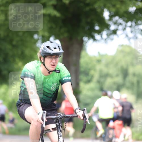 15.06.2025 - 7 Türme Triathlon Yannick Fuchs http://msf.ph/oto/8023742 15.06.2025 13:36:27 Radfahren 264, 424, 503 meine-sportfotos.de