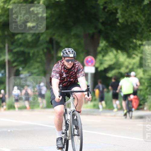 15.06.2025 - 7 Türme Triathlon Yannick Fuchs http://msf.ph/oto/8023766 15.06.2025 13:36:31 Radfahren 264, 424, 826 meine-sportfotos.de