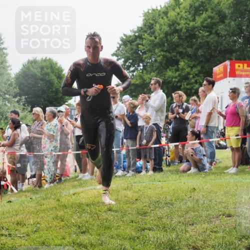 15.06.2025 - 27. Vierlanden-Triathlon KatJ http://msf.ph/oto/8023844 15.06.2025 10:56:58 Schwimmen 642, 651, 654, 688, 691, 711, 718, 755 meine-sportfotos.de