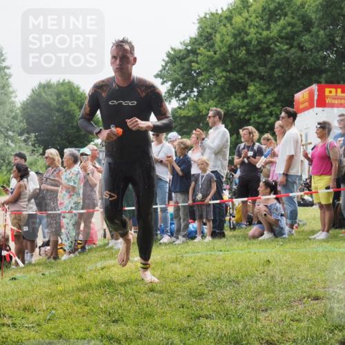 15.06.2025 - 27. Vierlanden-Triathlon KatJ http://msf.ph/oto/8023852 15.06.2025 10:56:58 Schwimmen 642, 651, 654, 688, 691, 711, 718, 755 meine-sportfotos.de