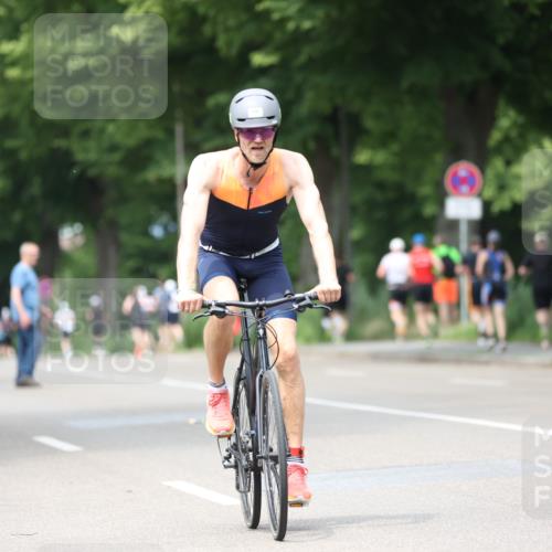 15.06.2025 - 7 Türme Triathlon Yannick Fuchs http://msf.ph/oto/8023901 15.06.2025 13:36:37 Radfahren 826 meine-sportfotos.de