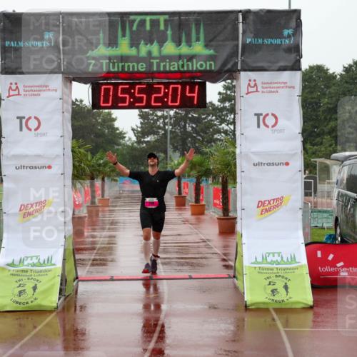 15.06.2025 - 7 Türme Triathlon Michael Strokosch http://msf.ph/oto/8023916 15.06.2025 15:52:04 Ziel 338 meine-sportfotos.de