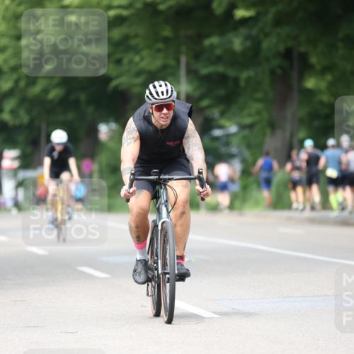 15.06.2025 - 7 Türme Triathlon Yannick Fuchs http://msf.ph/oto/8024117 15.06.2025 13:37:03 Radfahren 1031, 1057, 1127 meine-sportfotos.de
