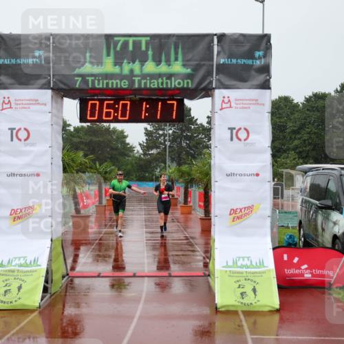 15.06.2025 - 7 Türme Triathlon Michael Strokosch http://msf.ph/oto/8024202 15.06.2025 16:01:17 Ziel 270, 276 meine-sportfotos.de