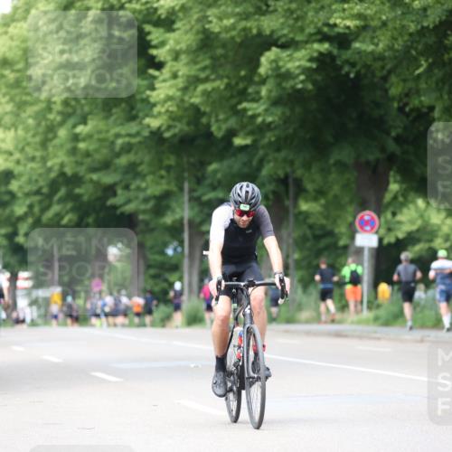 15.06.2025 - 7 Türme Triathlon Yannick Fuchs http://msf.ph/oto/8024437 15.06.2025 13:37:22 Radfahren 237, 469 meine-sportfotos.de