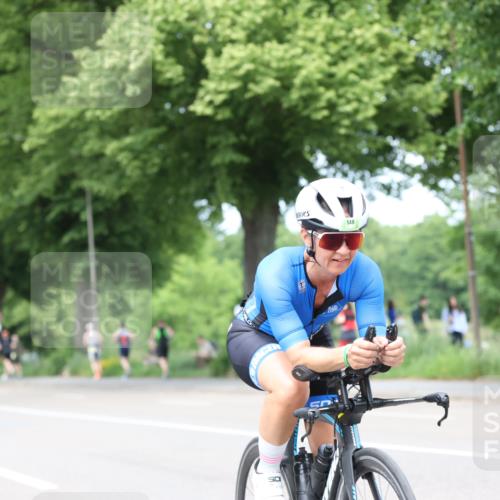 15.06.2025 - 7 Türme Triathlon Yannick Fuchs http://msf.ph/oto/8024660 15.06.2025 13:37:43 Radfahren 427, 587 meine-sportfotos.de