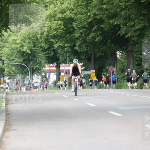 15.06.2025 - 7 Türme Triathlon Yannick Fuchs http://msf.ph/oto/8024714 15.06.2025 13:37:57 Radfahren 812, 944, 972 meine-sportfotos.de