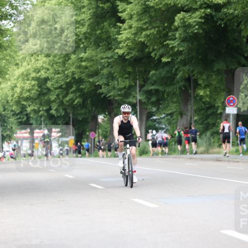 15.06.2025 - 7 Türme Triathlon Yannick Fuchs http://msf.ph/oto/8024722 15.06.2025 13:38:00 Radfahren 812, 944 meine-sportfotos.de