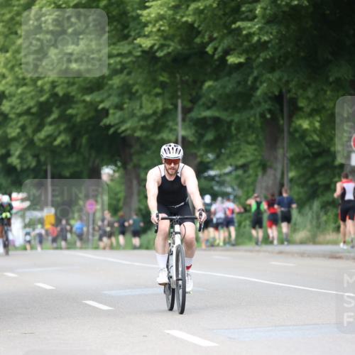 15.06.2025 - 7 Türme Triathlon Yannick Fuchs http://msf.ph/oto/8024726 15.06.2025 13:38:00 Radfahren 812, 944 meine-sportfotos.de
