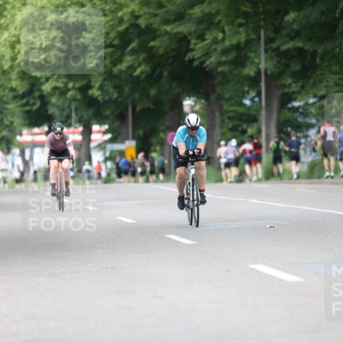 15.06.2025 - 7 Türme Triathlon Yannick Fuchs http://msf.ph/oto/8024783 15.06.2025 13:38:07 Radfahren 544, 812 meine-sportfotos.de